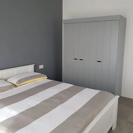 New Luxury In With Sea View شقة كيريالي