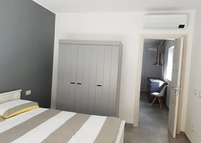 New Luxury In With Sea View شقة *