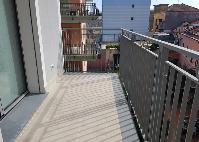 New Luxury In With Sea View